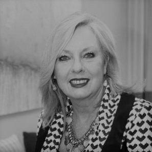 the-international-spine-centre-jeniffer-walker-hill-BW the-international-spine-centre-jeniffer-walker-hill-BW